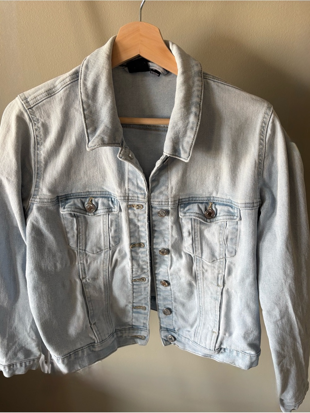 Vero Moda Women's Light Wash Denim Jacket - Light Blue